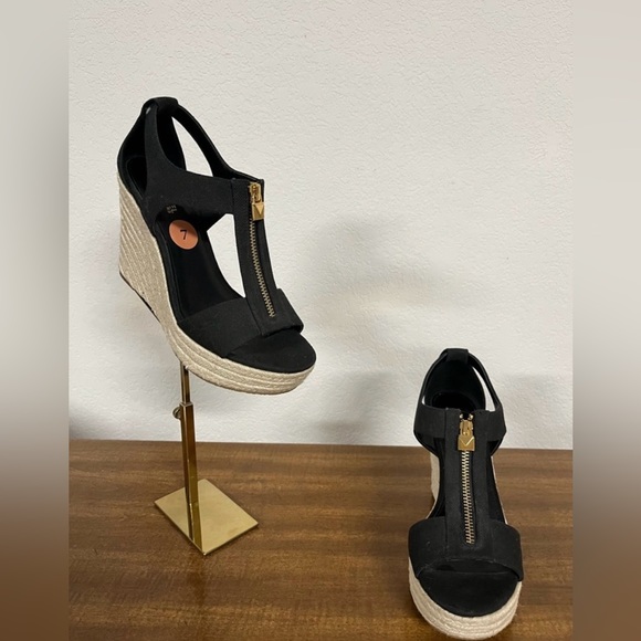 Michael Kors Shoes - New Michael Kors Wedges size 7